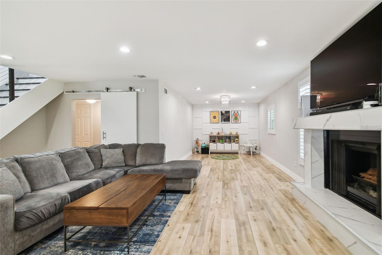 Image 10 of 29 For 4203 Cleveland Street