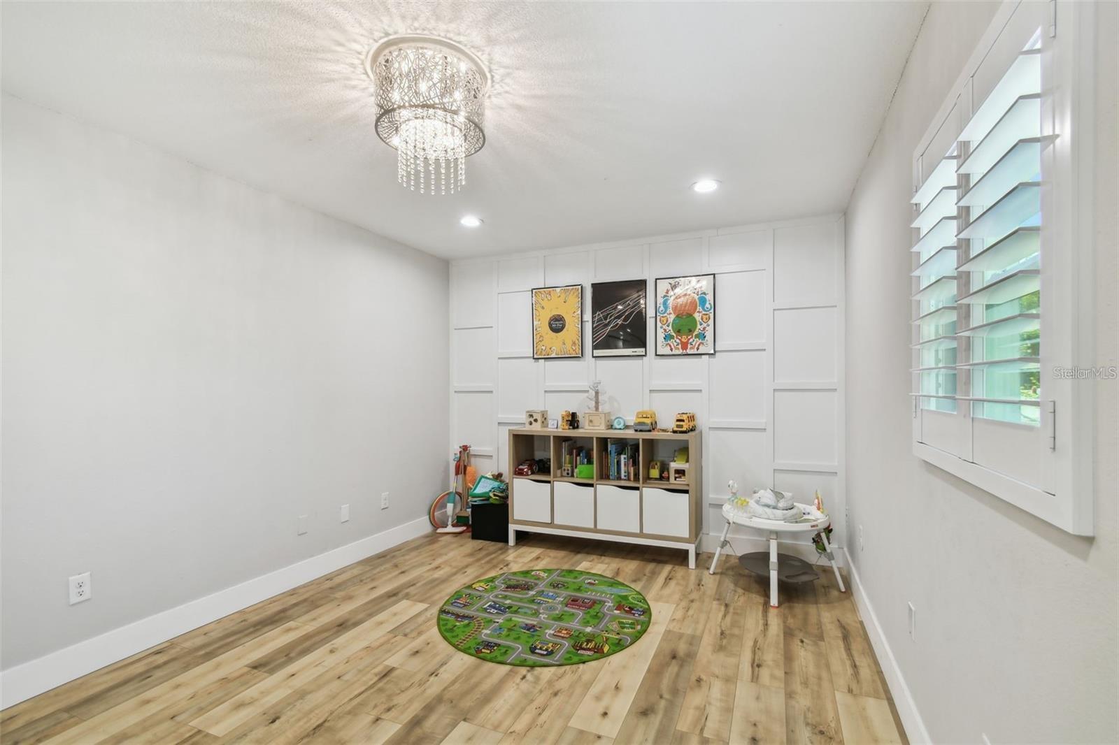 Image 12 of 29 For 4203 Cleveland Street