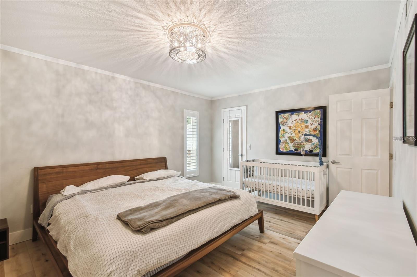 Image 16 of 29 For 4203 Cleveland Street