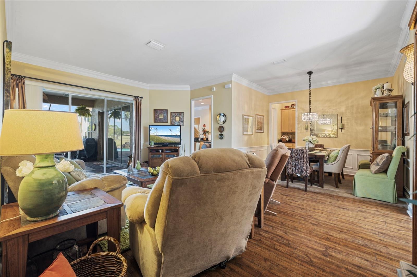 Image 19 of 64 For 25745 Unbridled Court