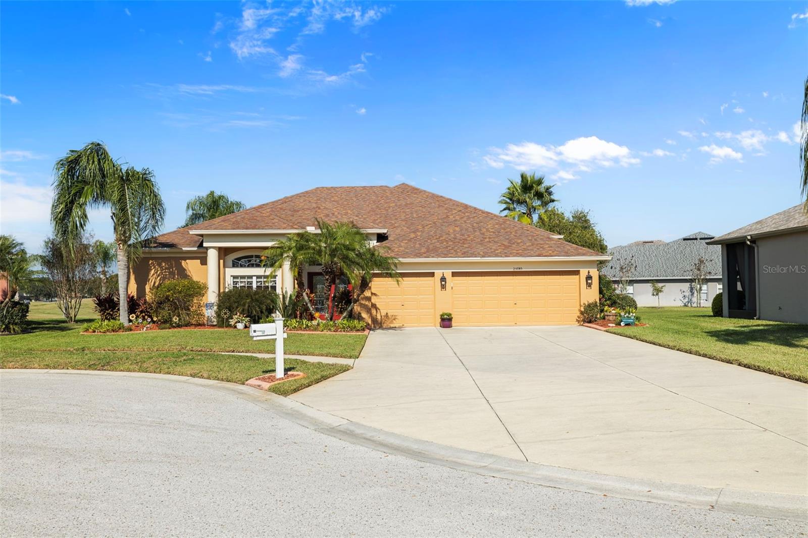 Image 5 of 64 For 25745 Unbridled Court