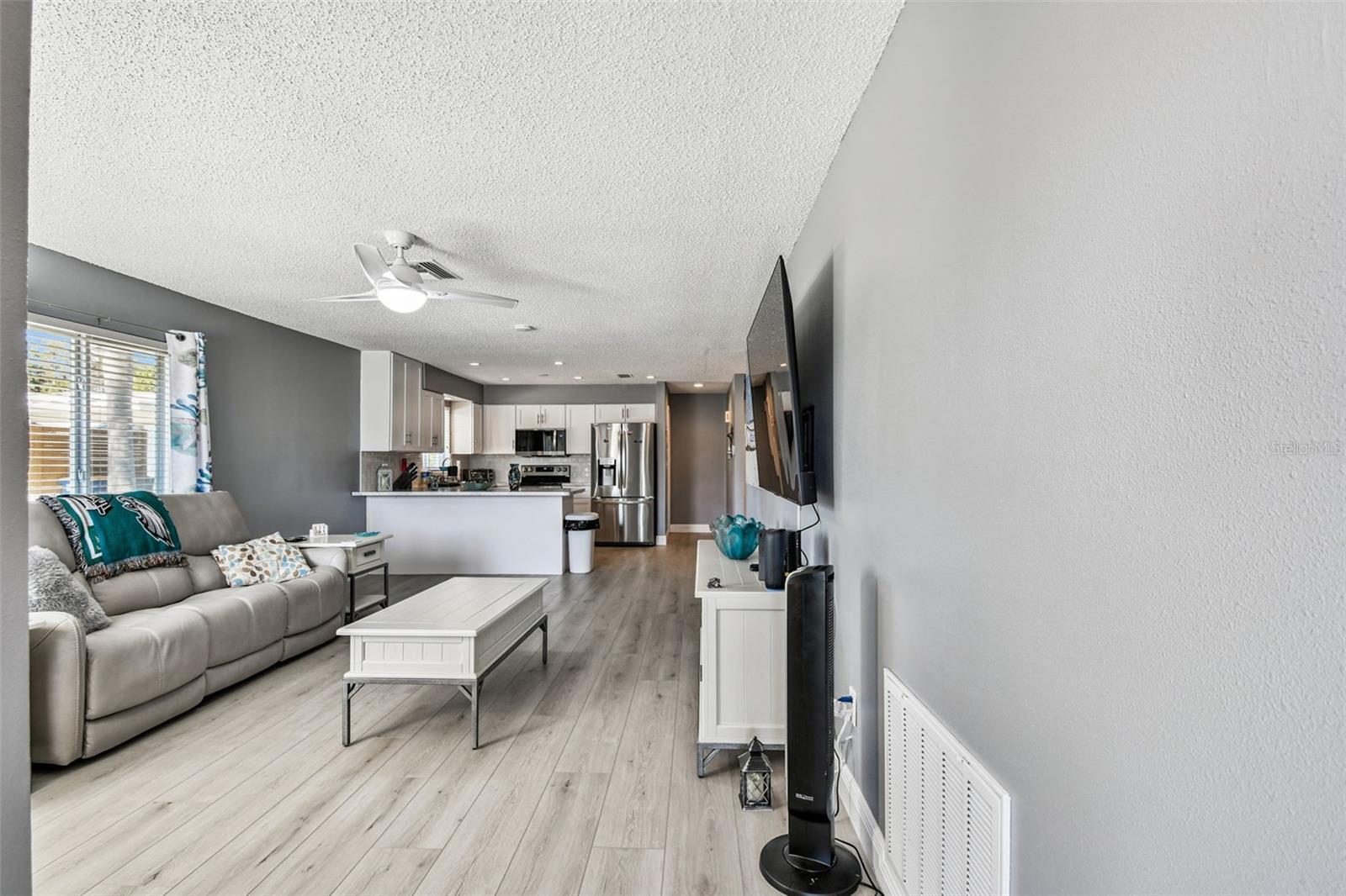 Image 18 of 23 For 3160 Downing Street