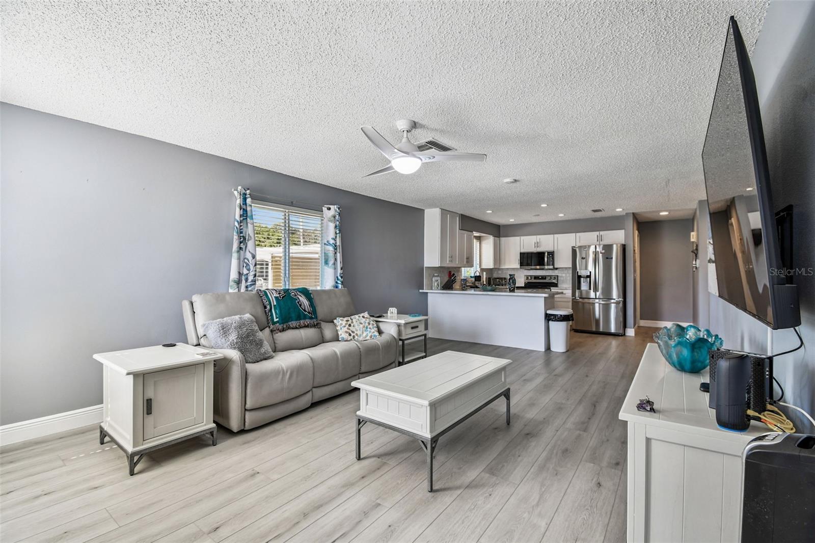 Image 3 of 23 For 3160 Downing Street