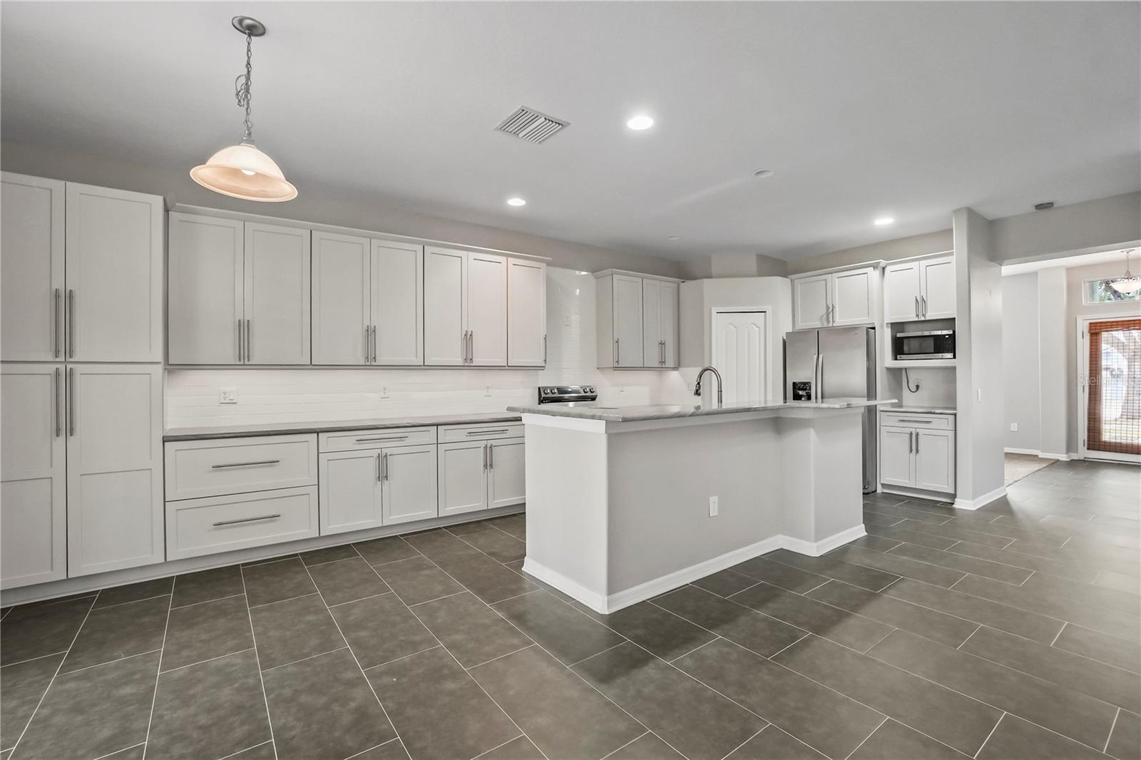 Image 17 of 47 For 11418 Callaway Pnd Drive