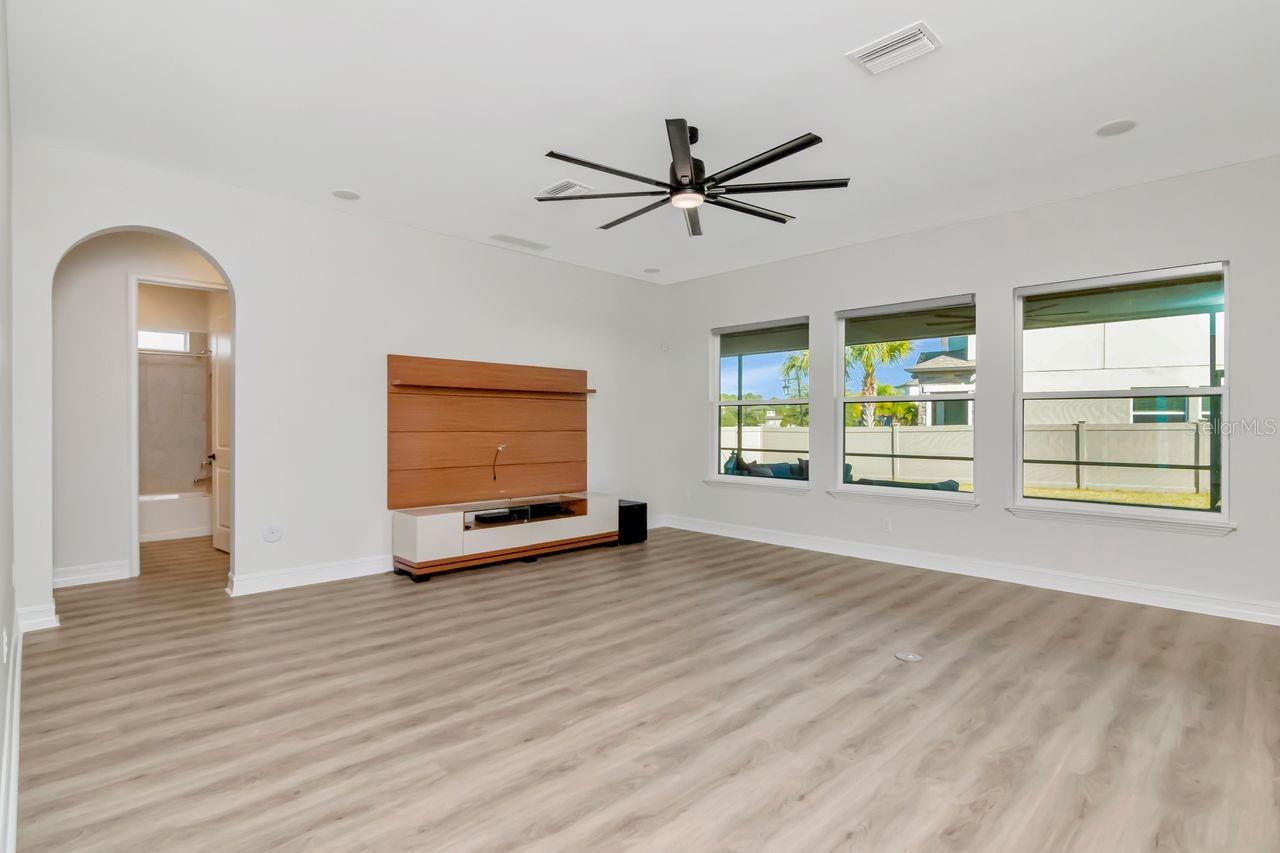 Image 12 of 59 For 29542 Picana Lane