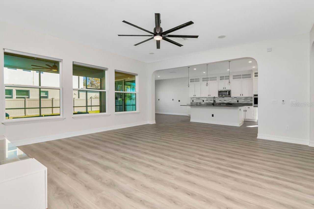 Image 13 of 59 For 29542 Picana Lane