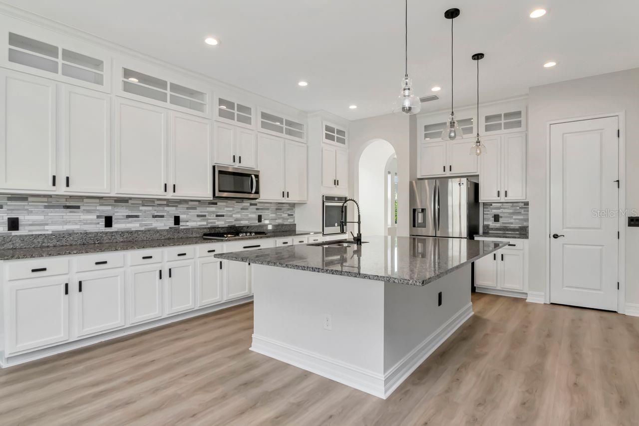 Image 19 of 59 For 29542 Picana Lane