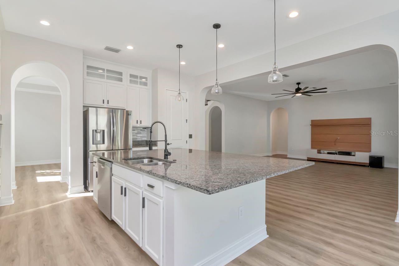 Image 22 of 59 For 29542 Picana Lane