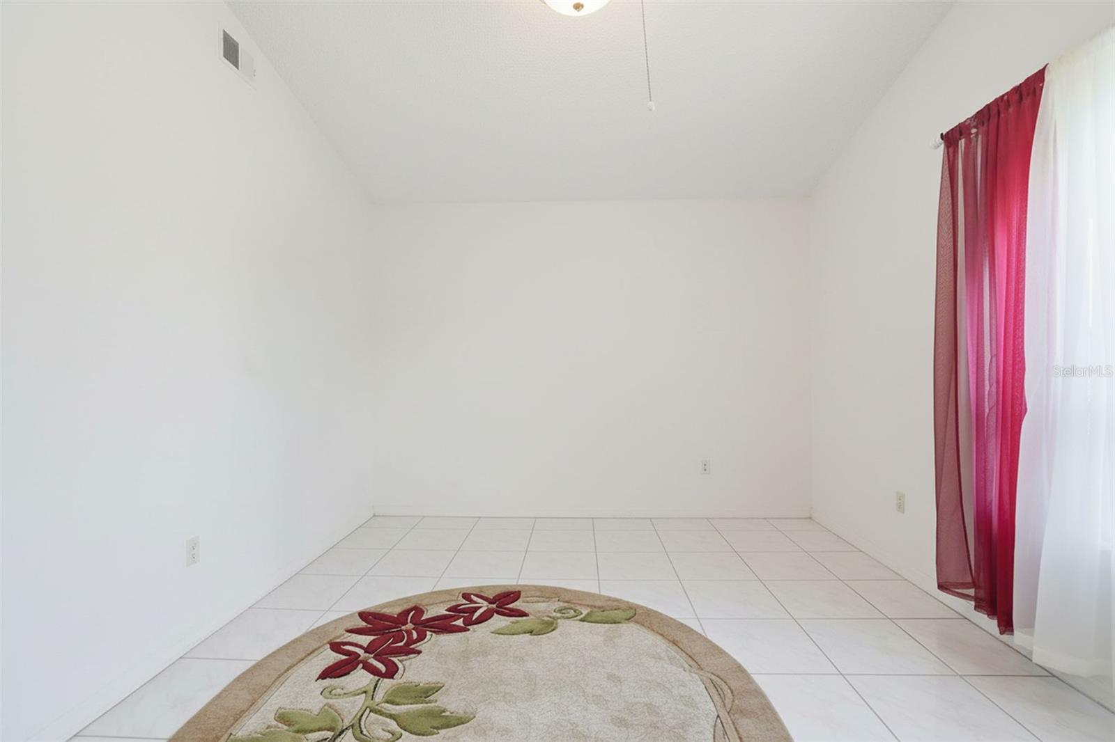 Image 23 of 48 For 12244 Shafton Road