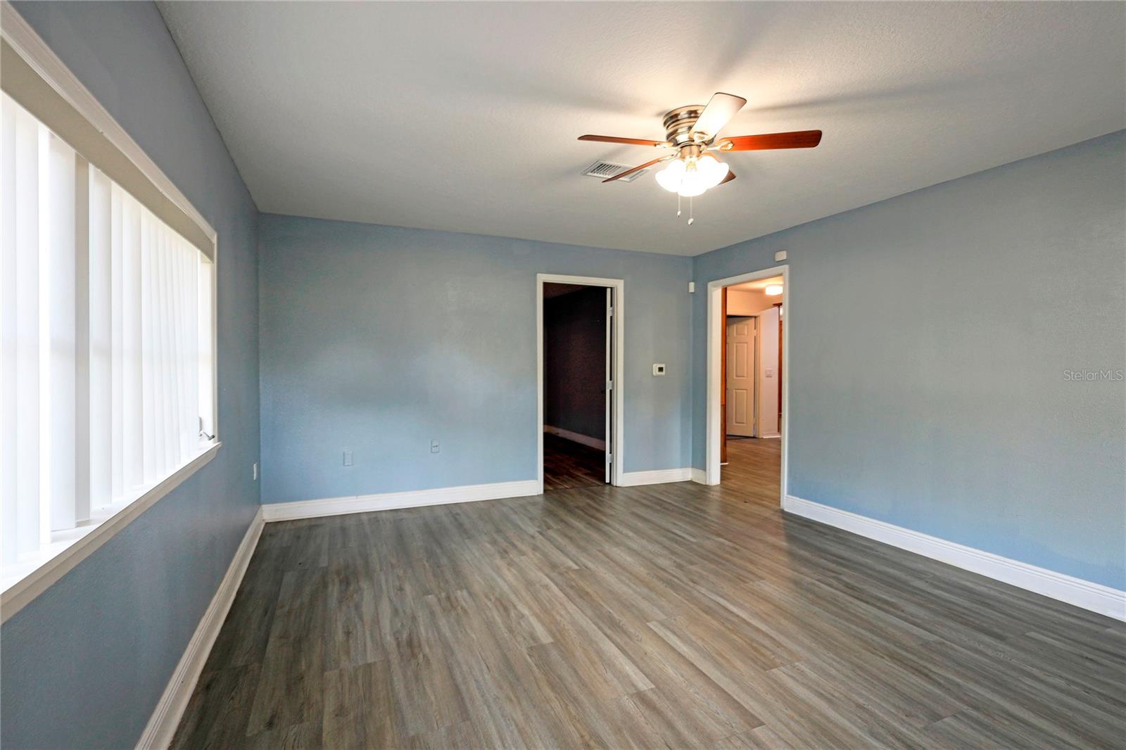 Image 2 of 37 For 2011 148th Avenue