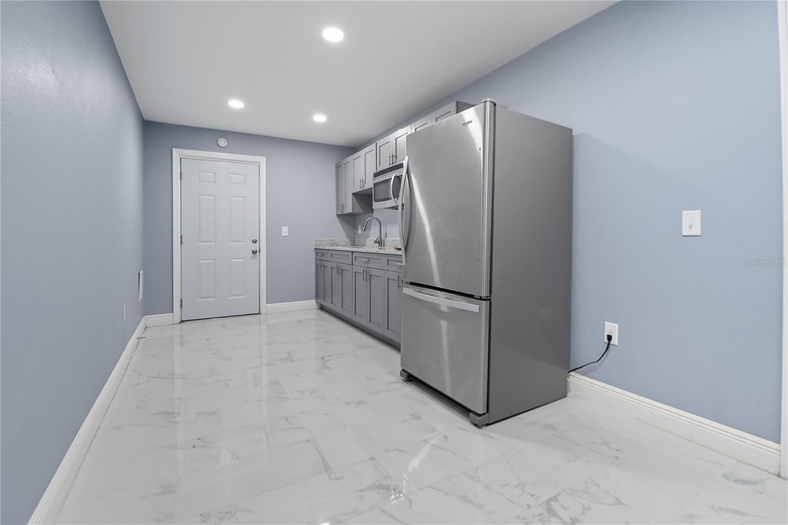 Image 35 of 37 For 2011 148th Avenue