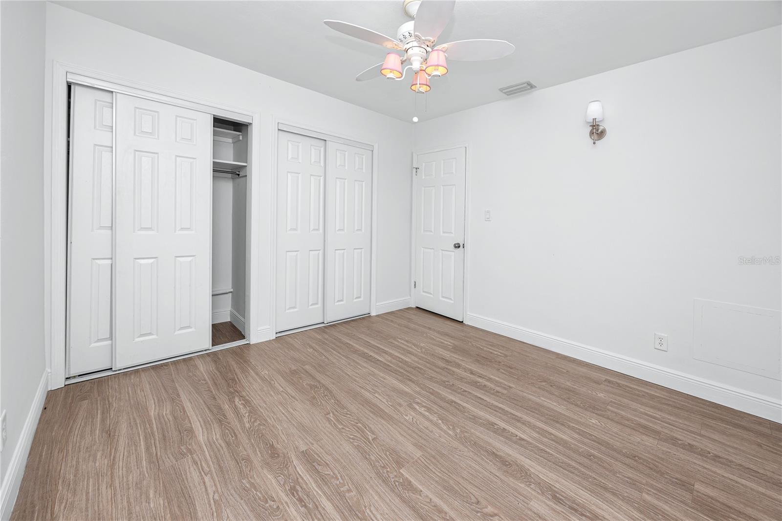 Image 31 of 44 For 5613 35th Avenue N