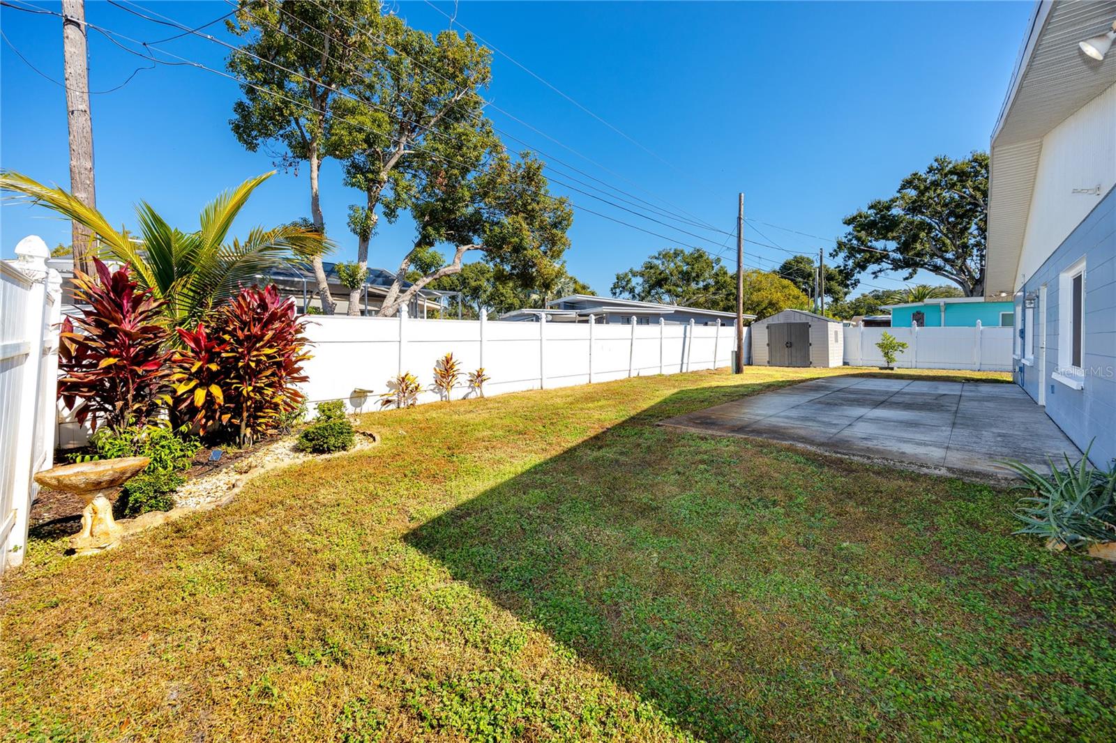 Image 33 of 44 For 5613 35th Avenue N