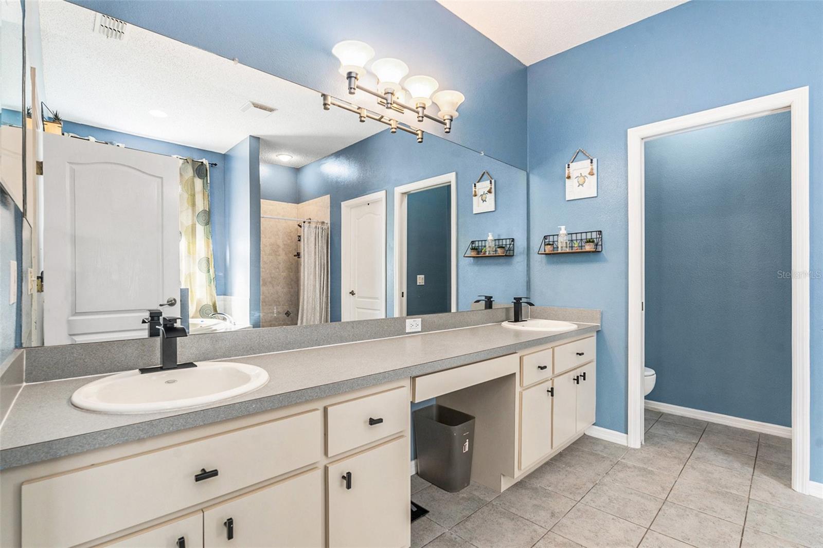 Image 20 of 32 For 10724 Patrick Avenue