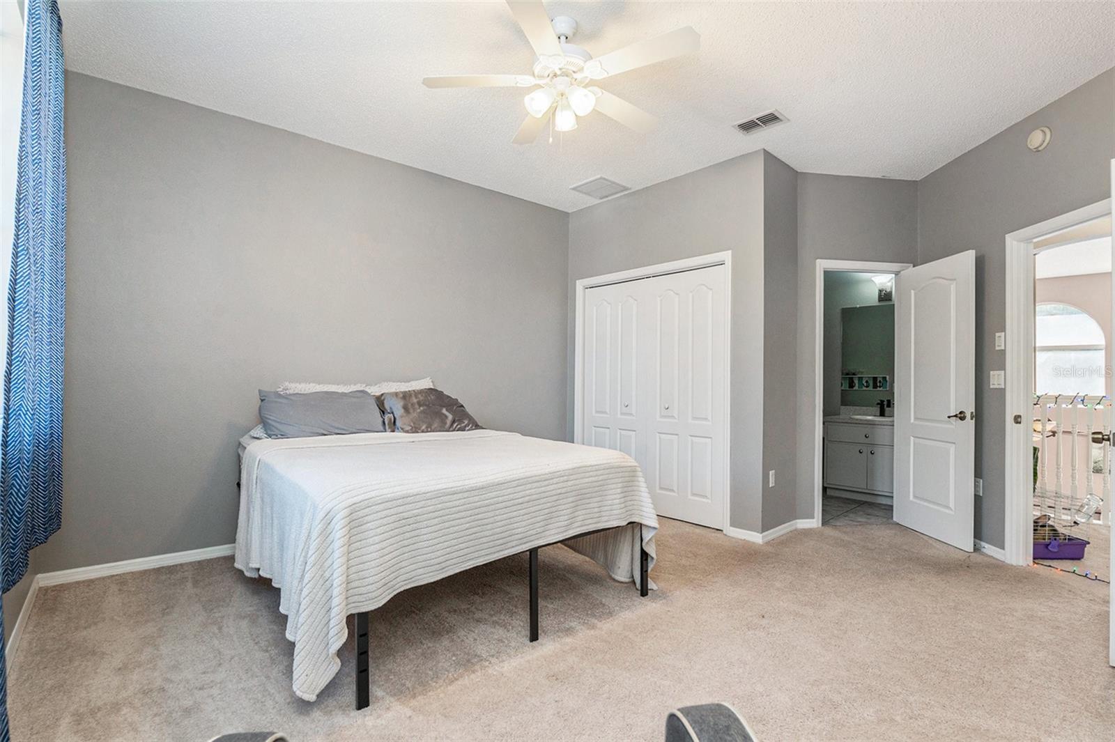 Image 23 of 32 For 10724 Patrick Avenue