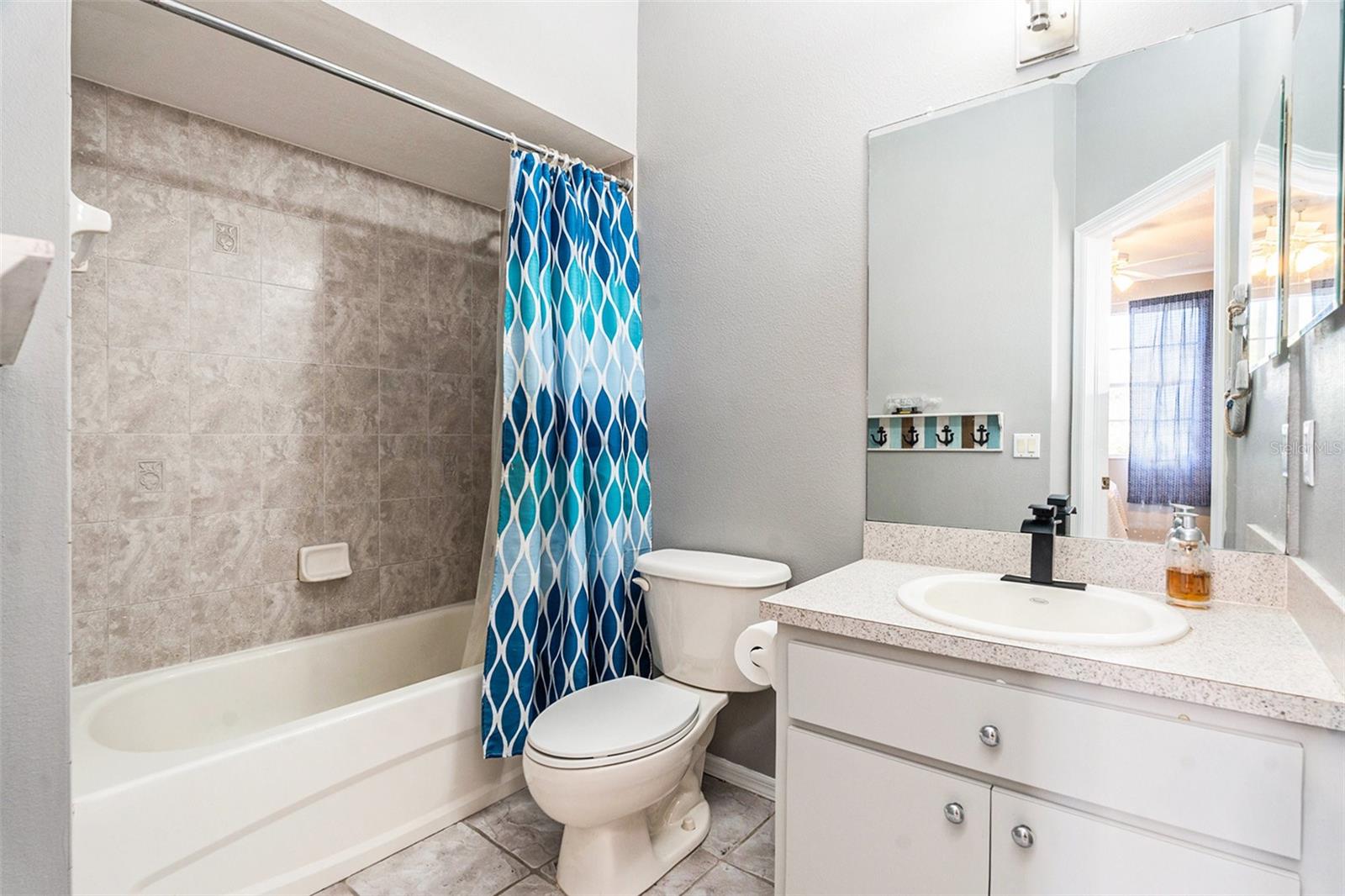 Image 24 of 32 For 10724 Patrick Avenue