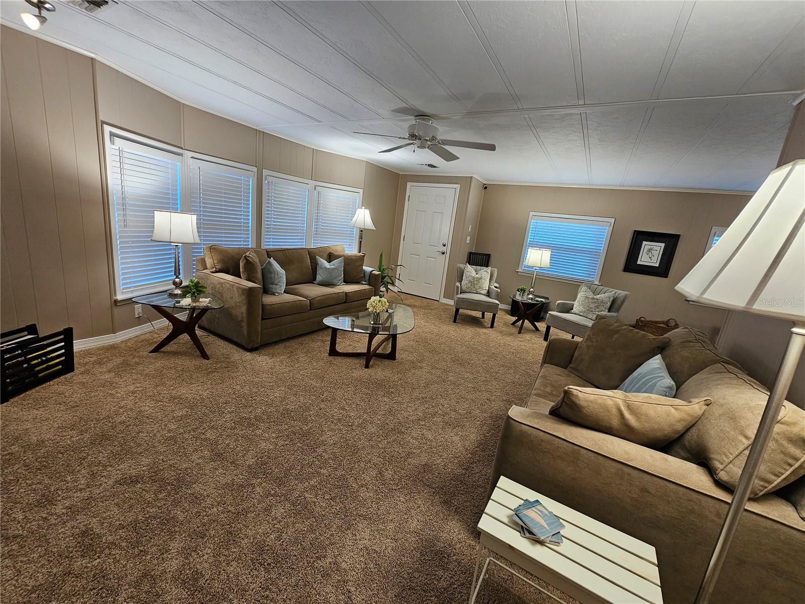 Image 10 of 35 For 168 Manta Circle