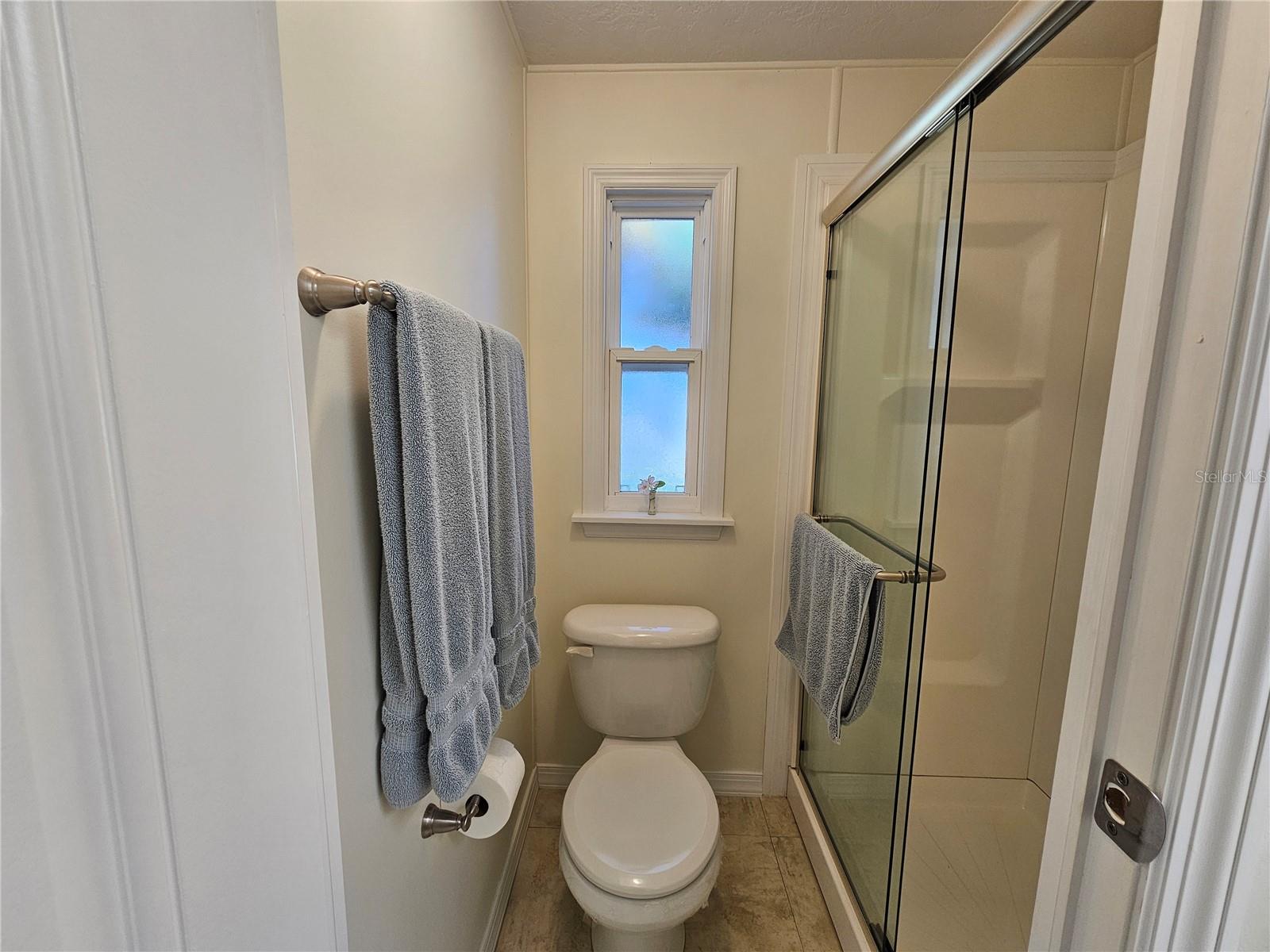 Image 23 of 35 For 168 Manta Circle