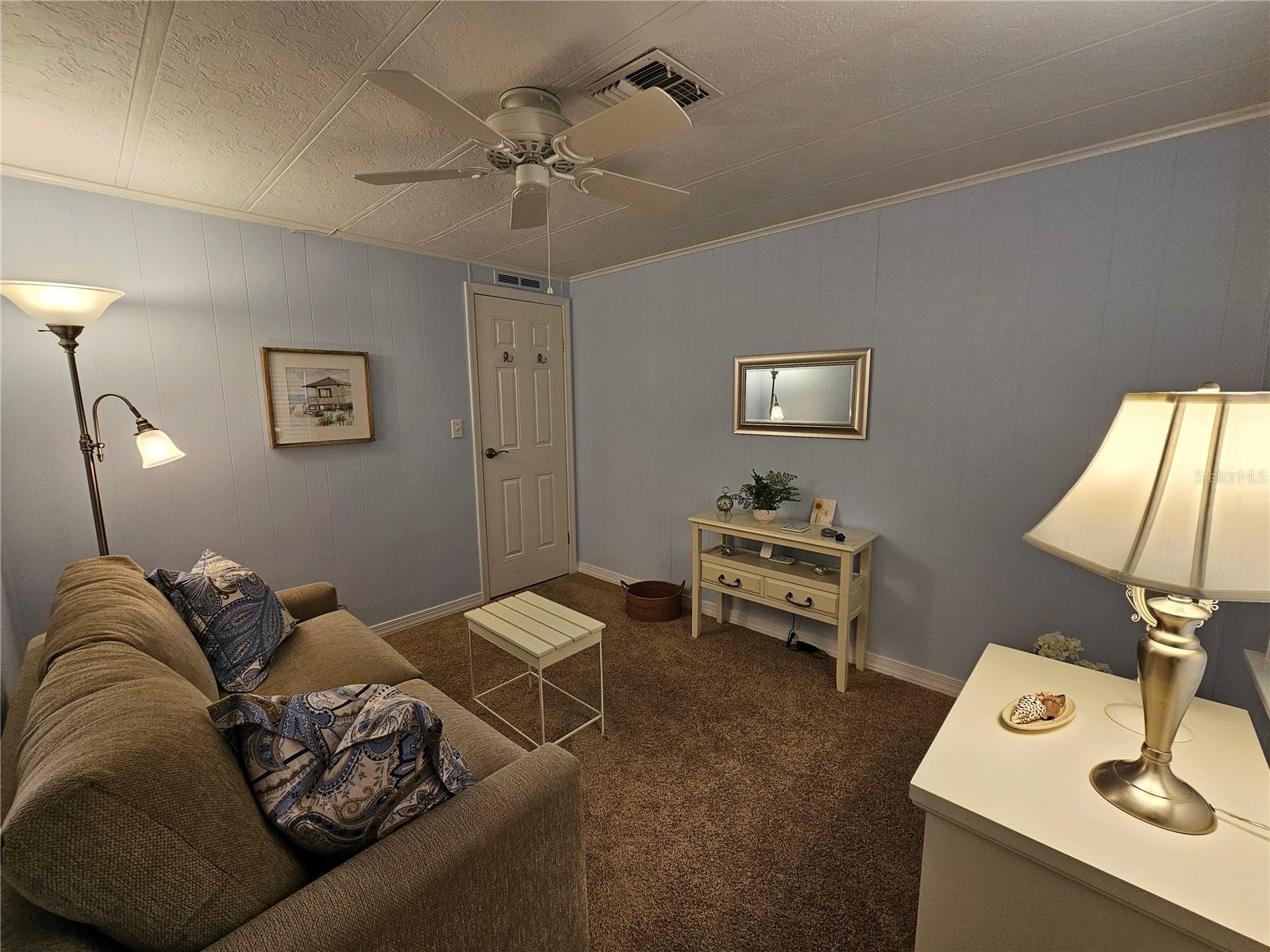 Image 25 of 35 For 168 Manta Circle