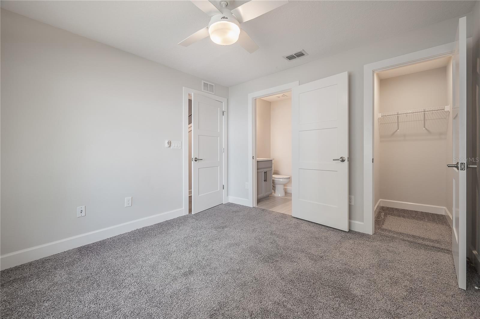 Image 5 of 36 For 1306 Carmen Street 1