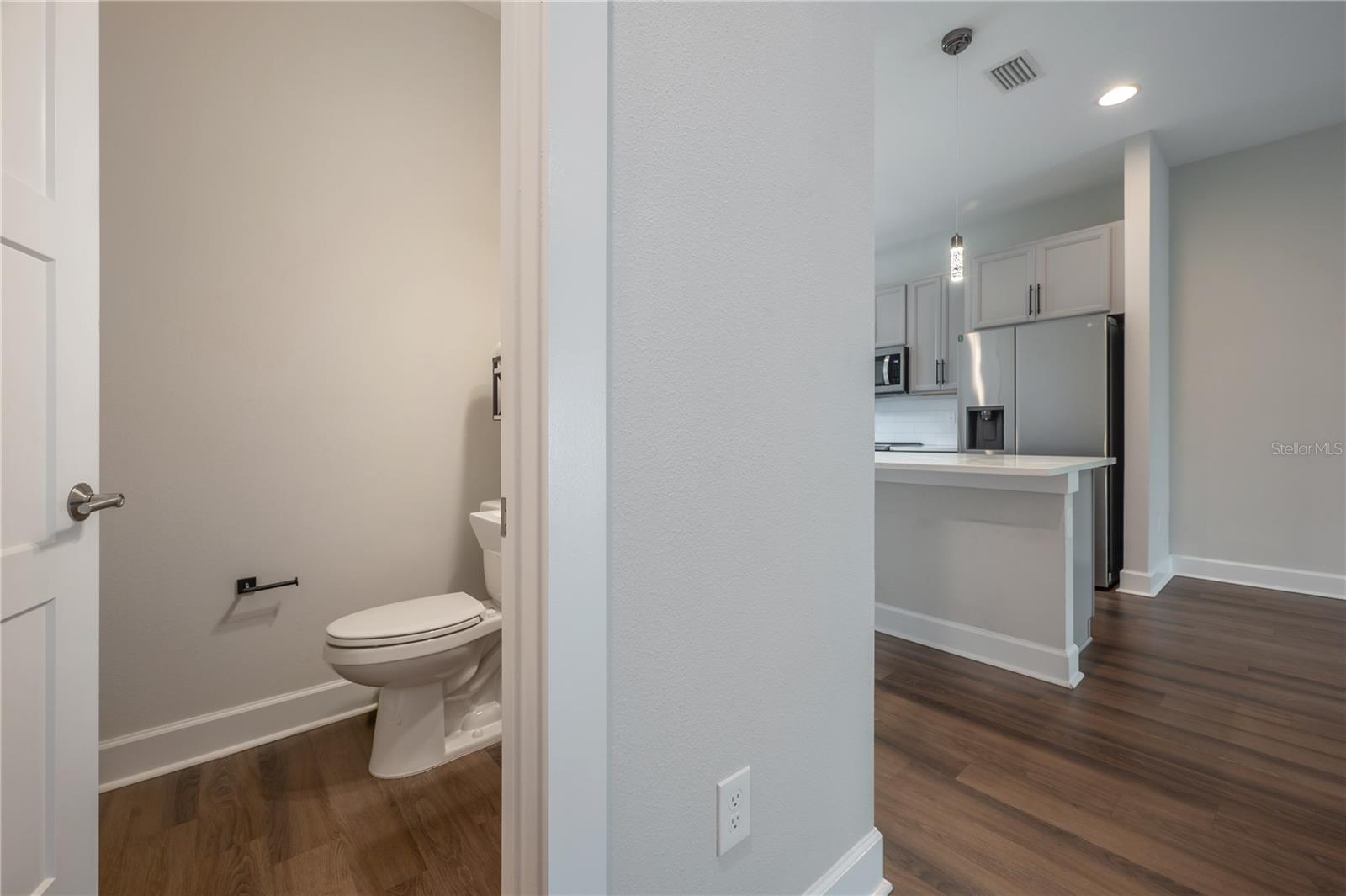 Image 9 of 36 For 1306 Carmen Street 1