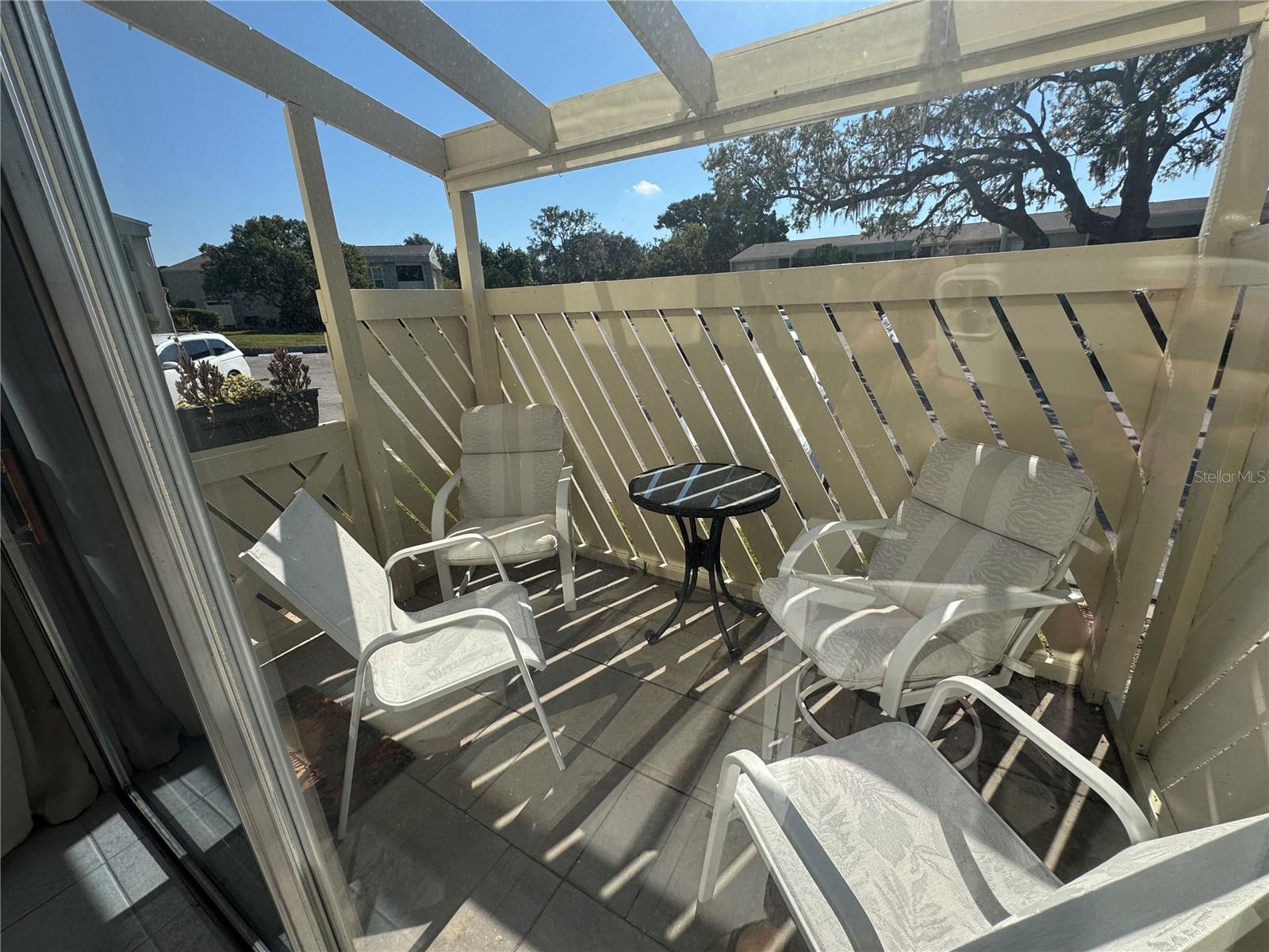 Image 22 of 38 For 621 Windrush Bay Drive 621