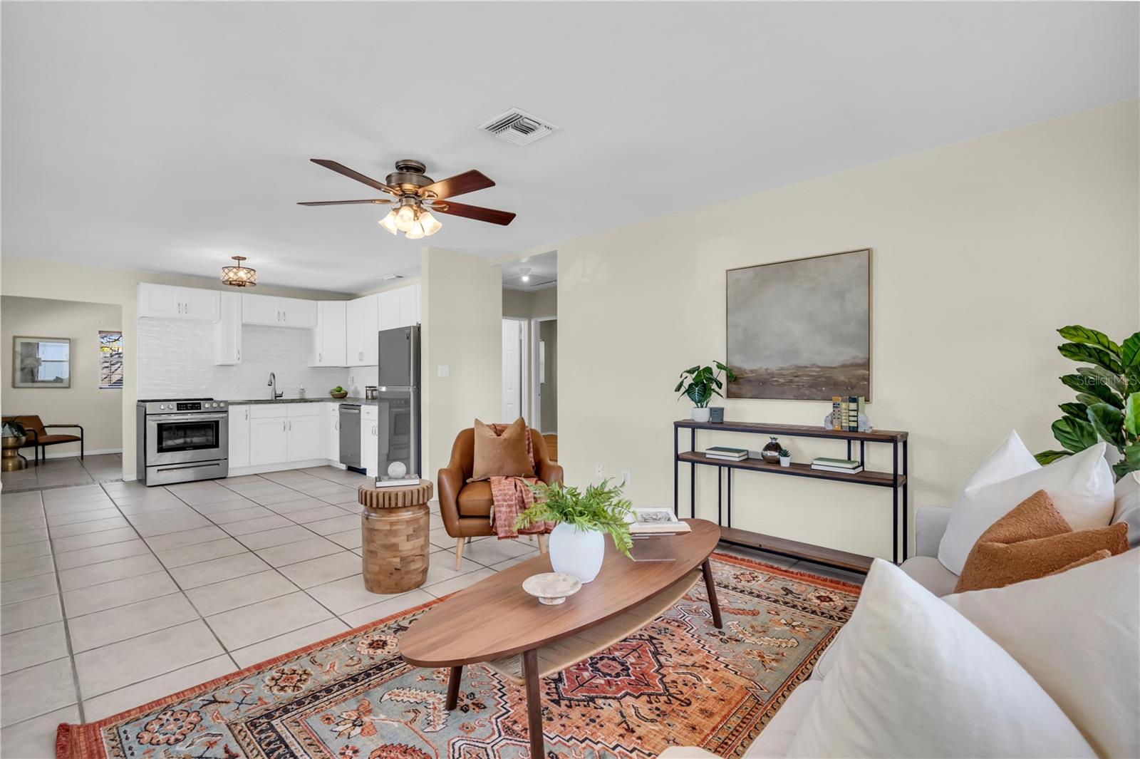 Image 3 of 26 For 5280 16th Avenue N