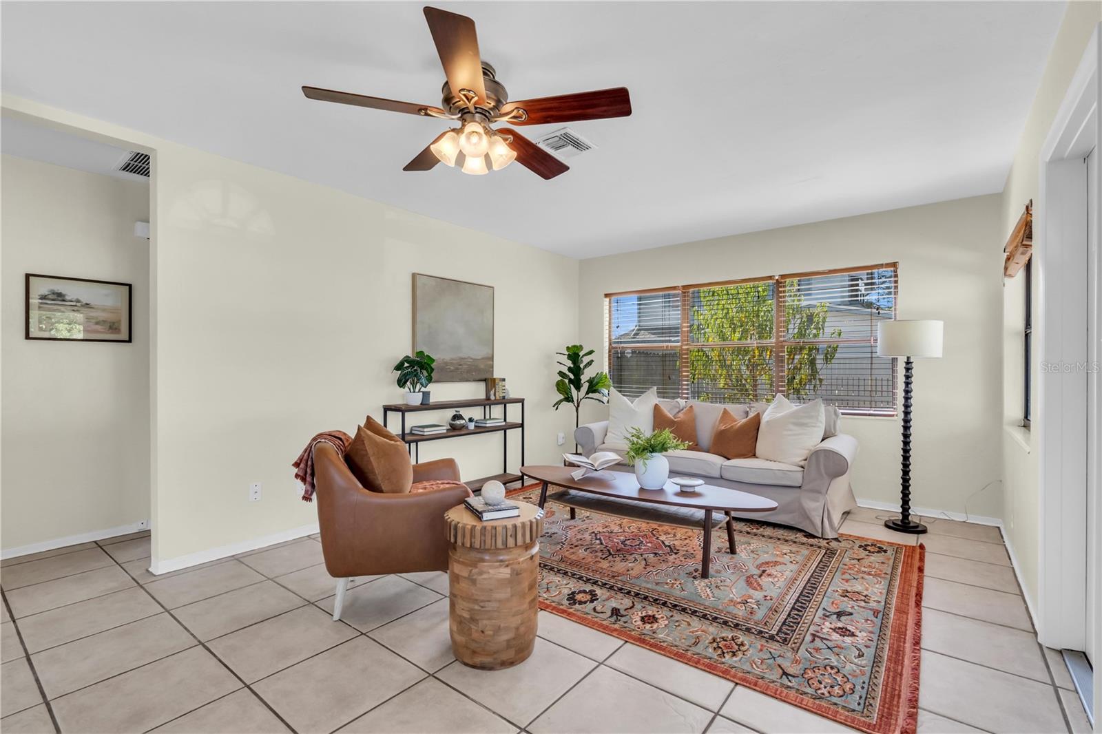 Image 4 of 26 For 5280 16th Avenue N