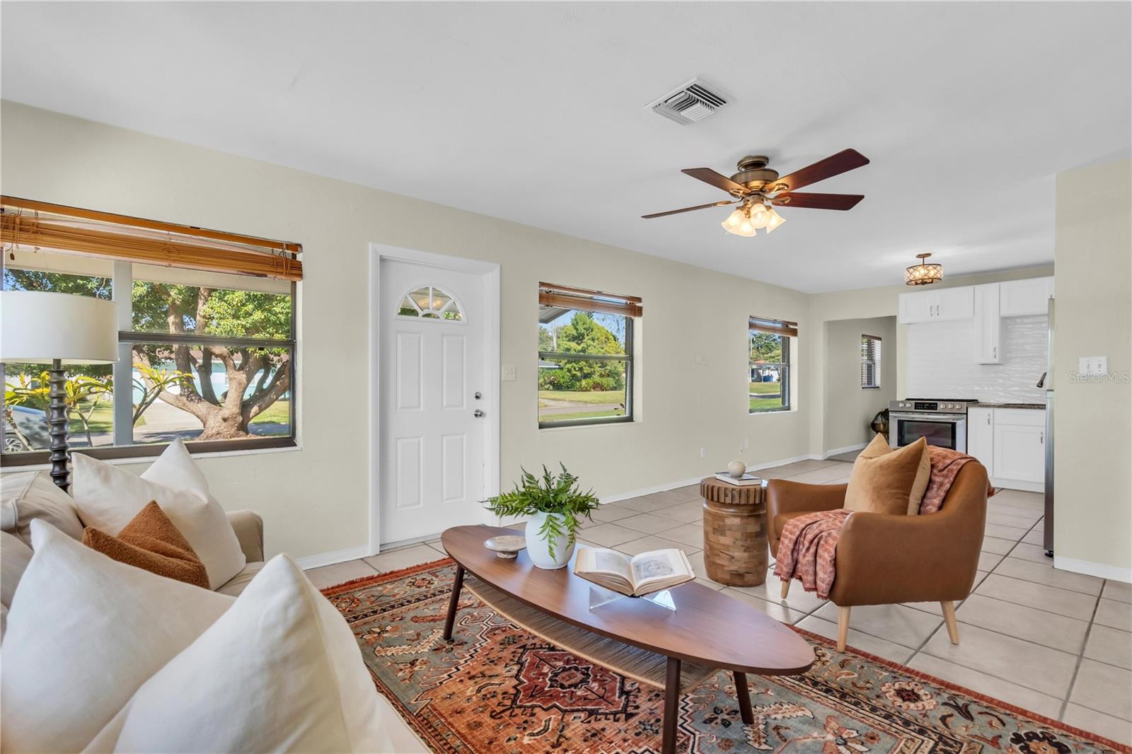 Image 6 of 26 For 5280 16th Avenue N