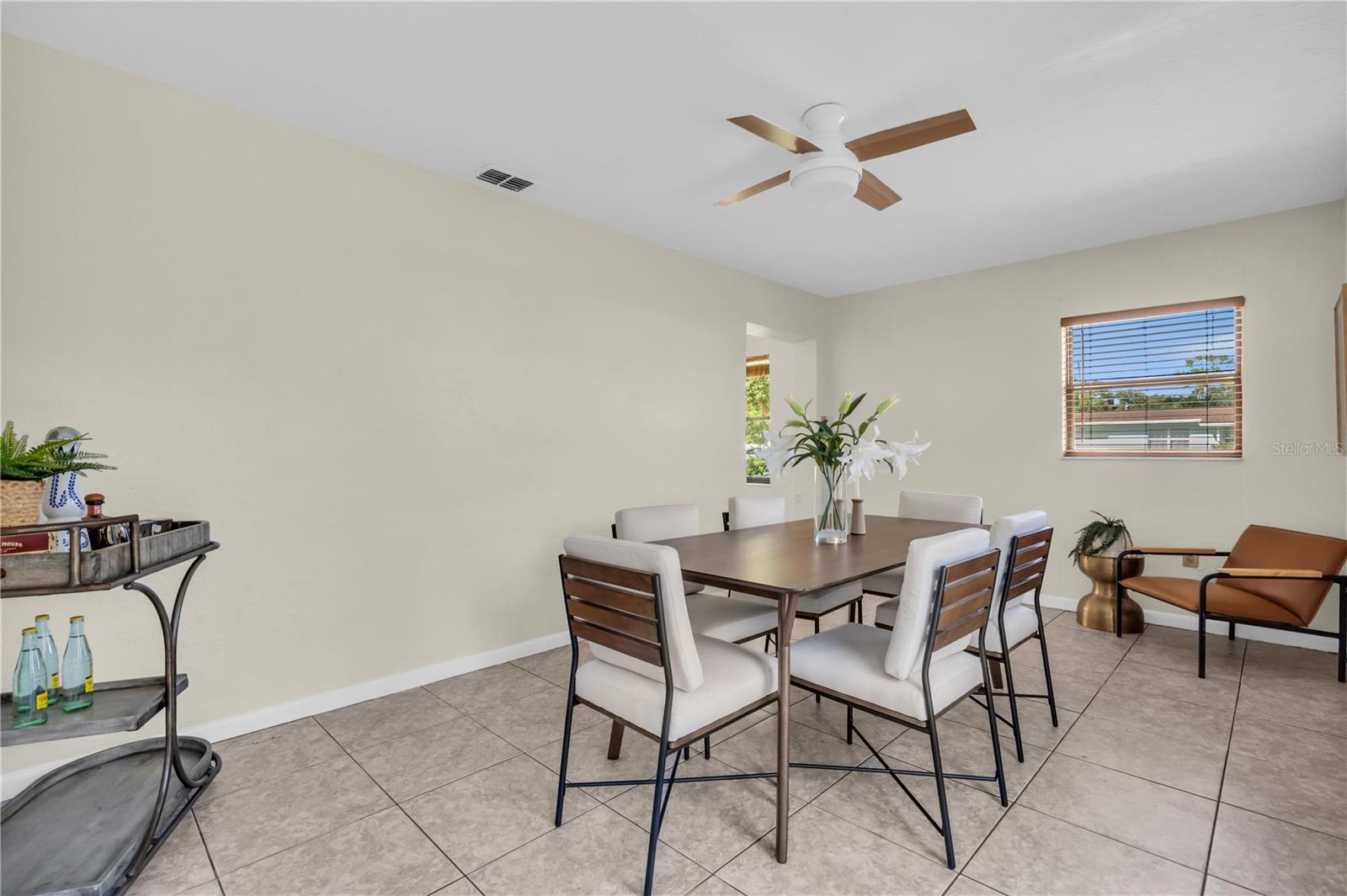 Image 8 of 26 For 5280 16th Avenue N