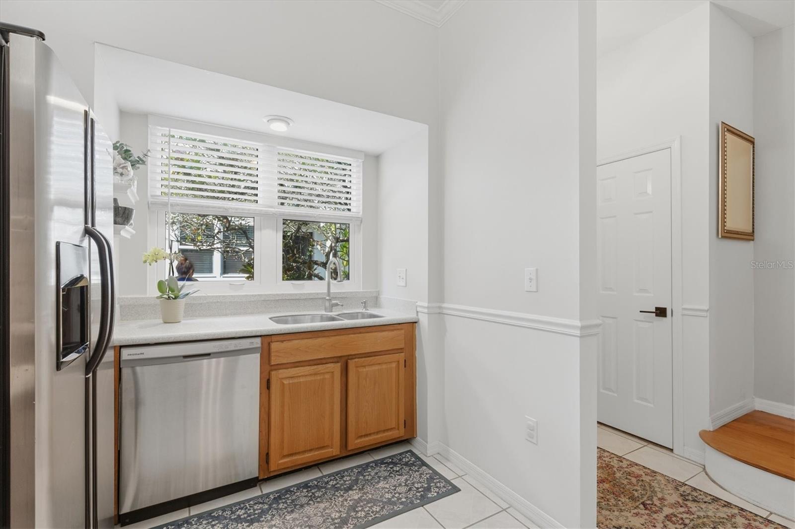 Image 12 of 38 For 1201 Horatio Street D4