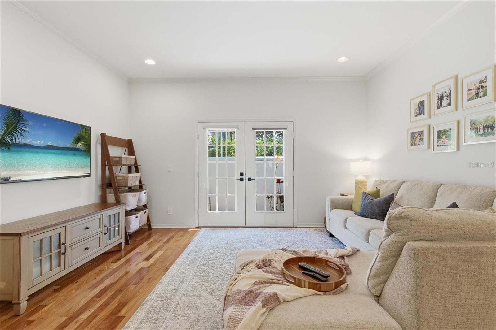 Image 15 of 38 For 1201 Horatio Street D4