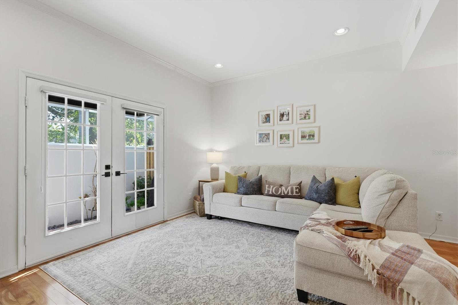 Image 18 of 38 For 1201 Horatio Street D4