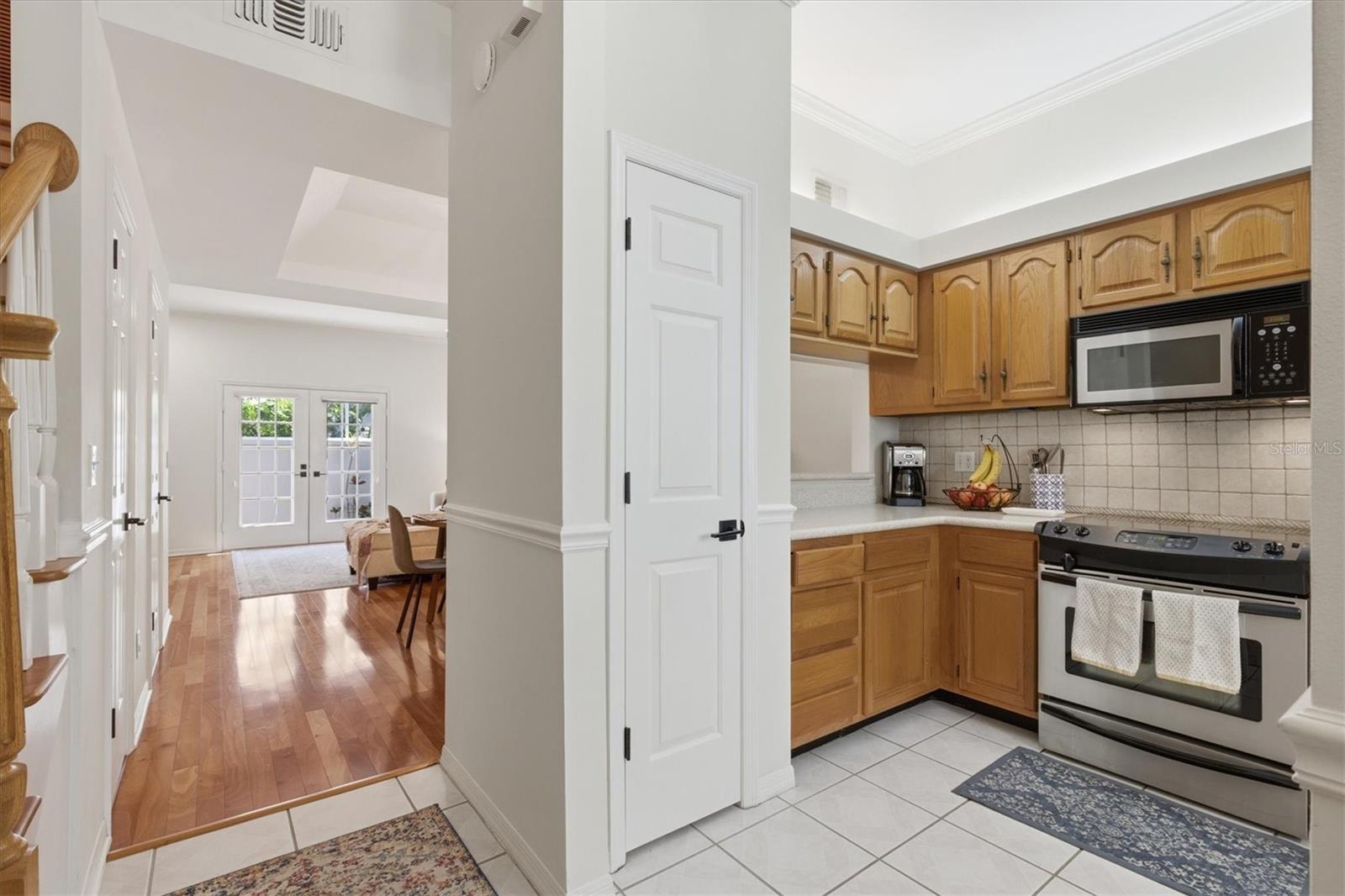 Image 9 of 38 For 1201 Horatio Street D4