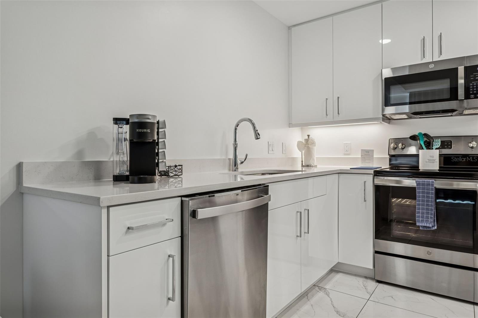 Image 17 of 39 For 11500 Gulf Boulevard 504