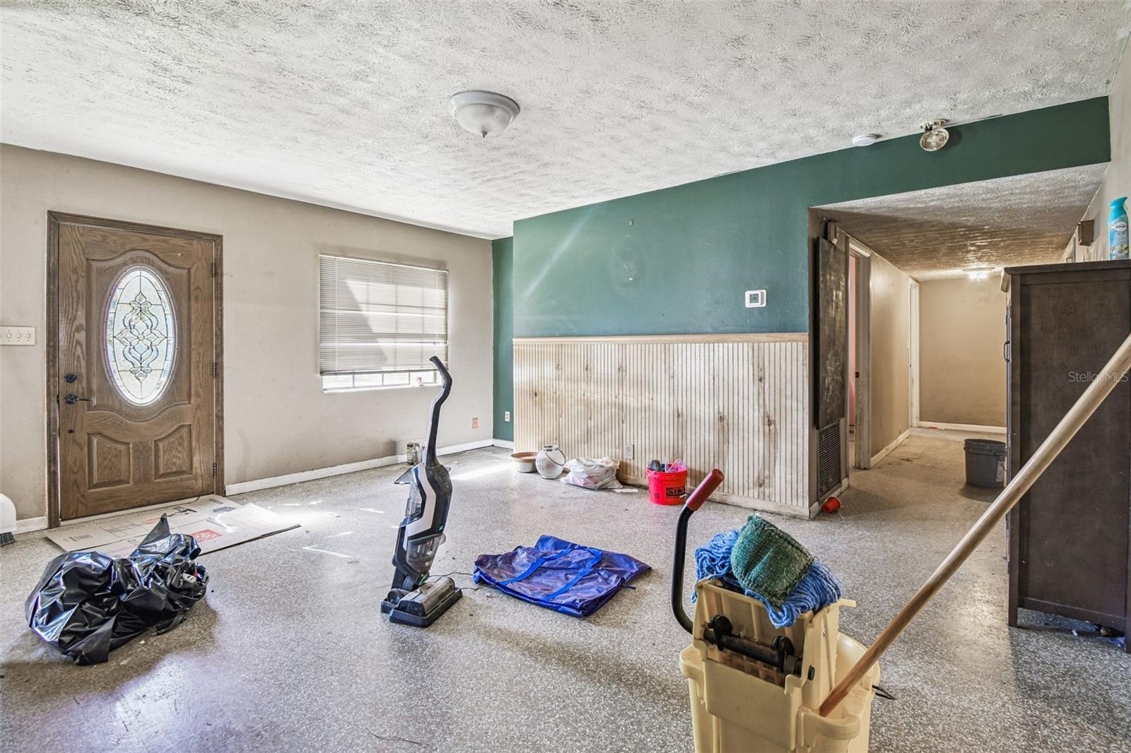 Image 14 of 66 For 7502 Lone Star Place