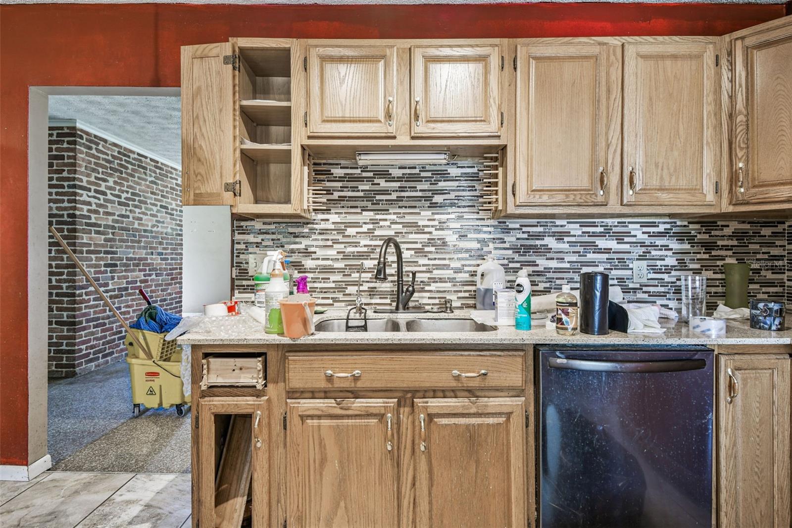 Image 22 of 66 For 7502 Lone Star Place