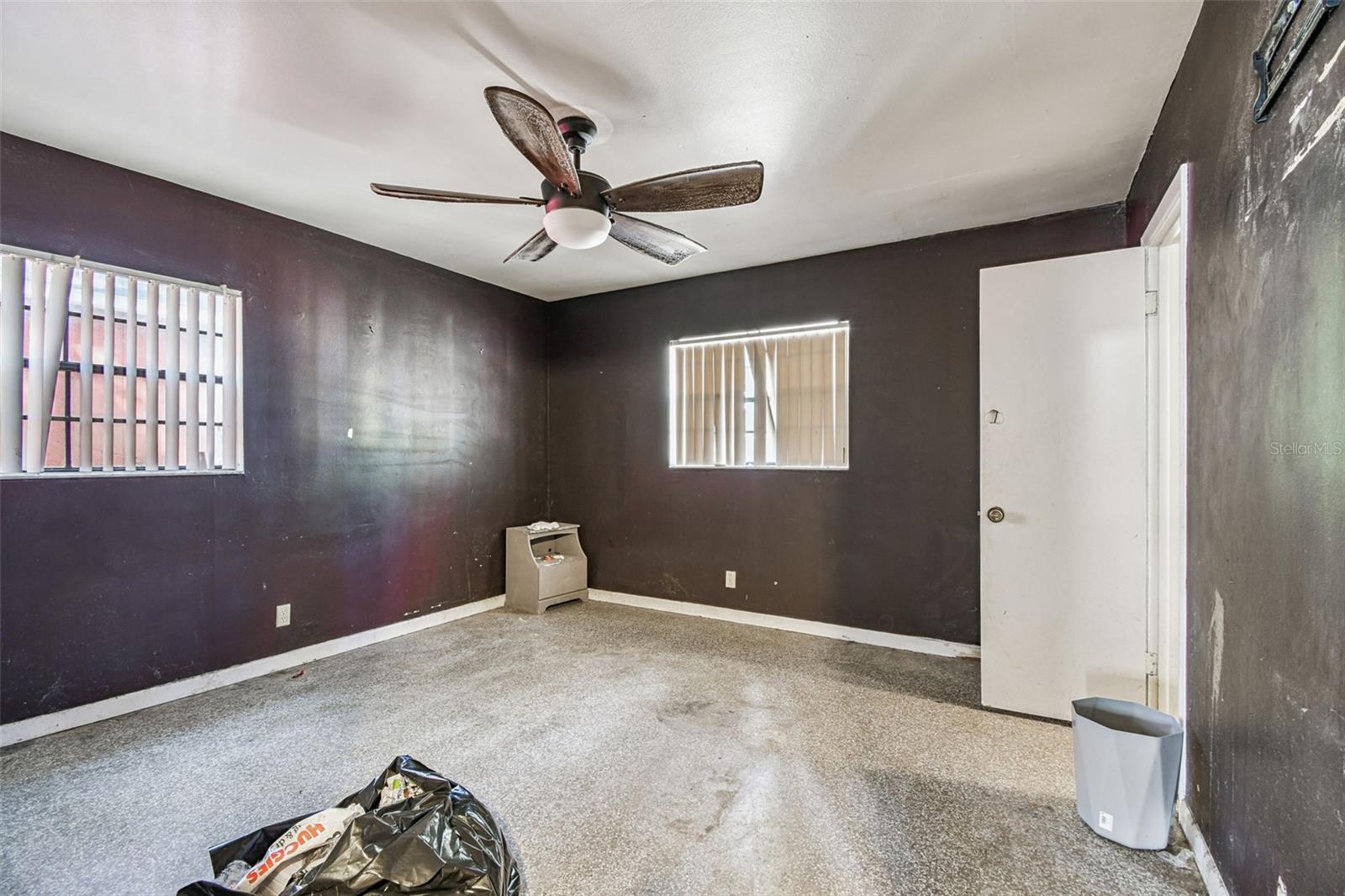 Image 31 of 66 For 7502 Lone Star Place