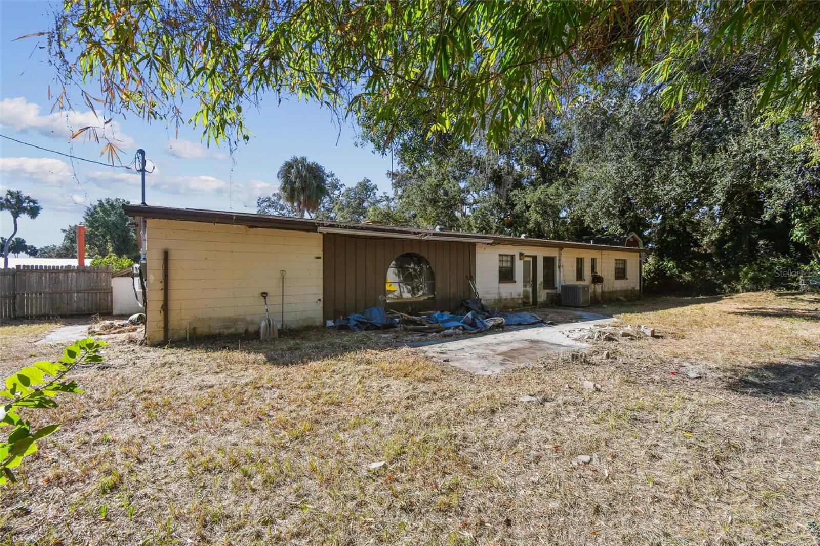 Image 43 of 66 For 7502 Lone Star Place