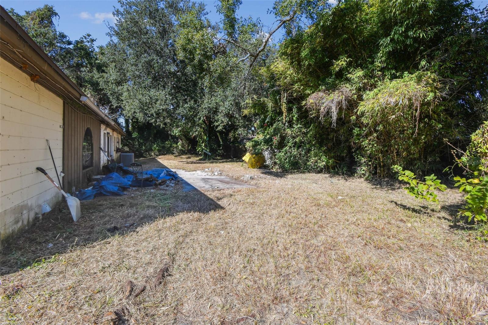 Image 44 of 66 For 7502 Lone Star Place