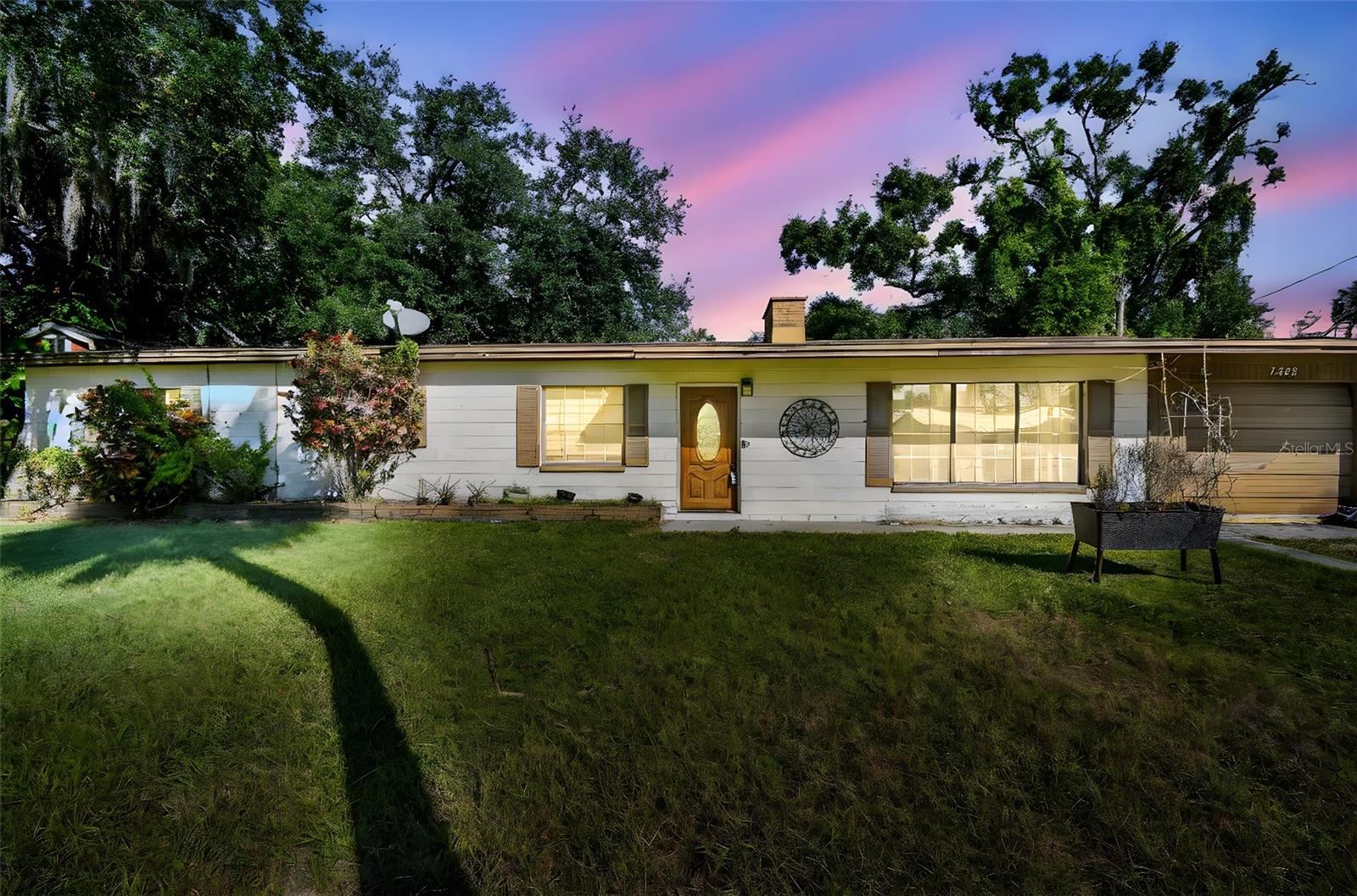 Image 5 of 66 For 7502 Lone Star Place