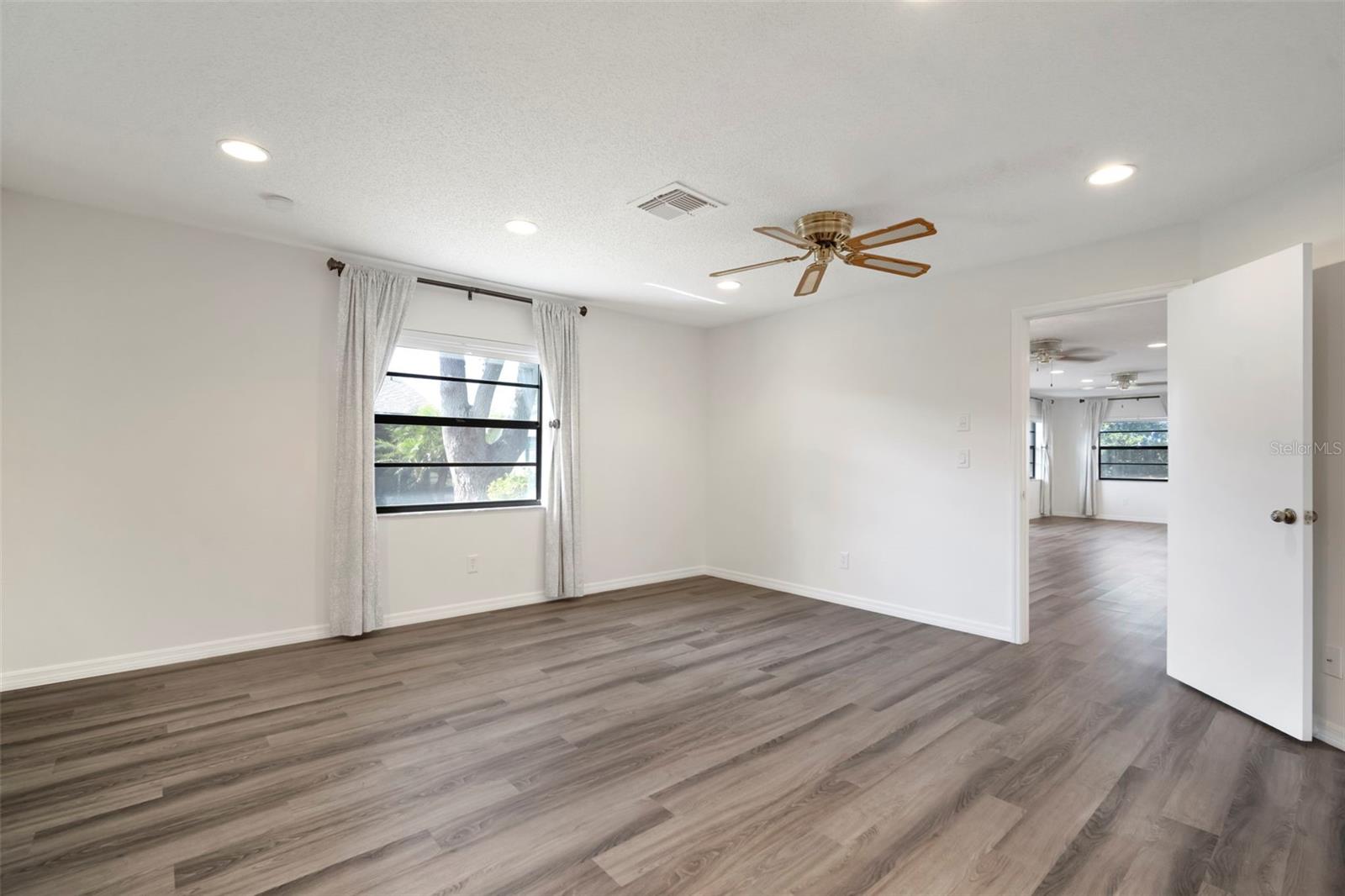 Image 20 of 53 For 1508 Ingram Drive 20