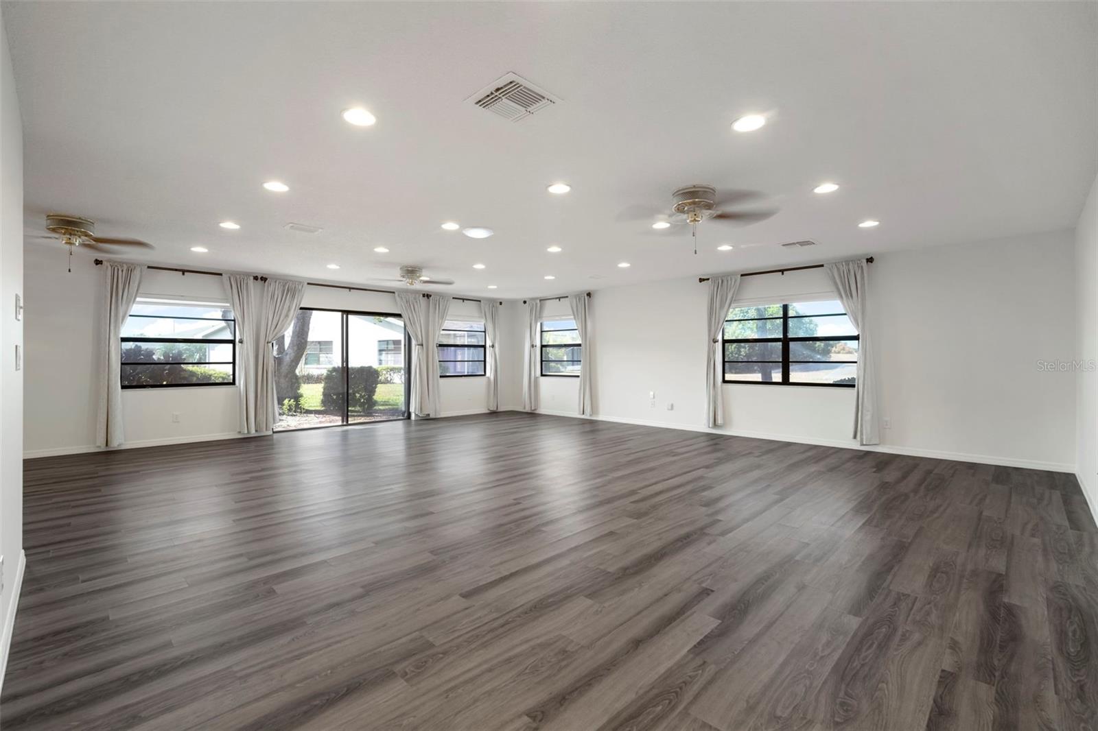 Image 7 of 53 For 1508 Ingram Drive 20