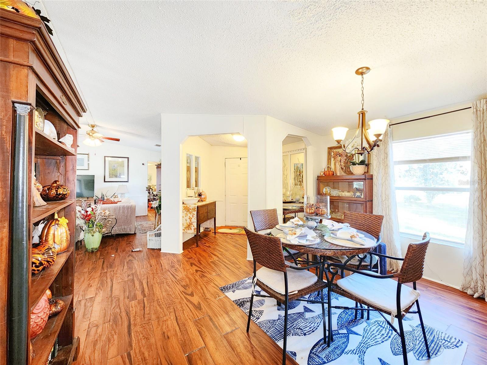 Listing photo id 6 for 12315 Morgan Road