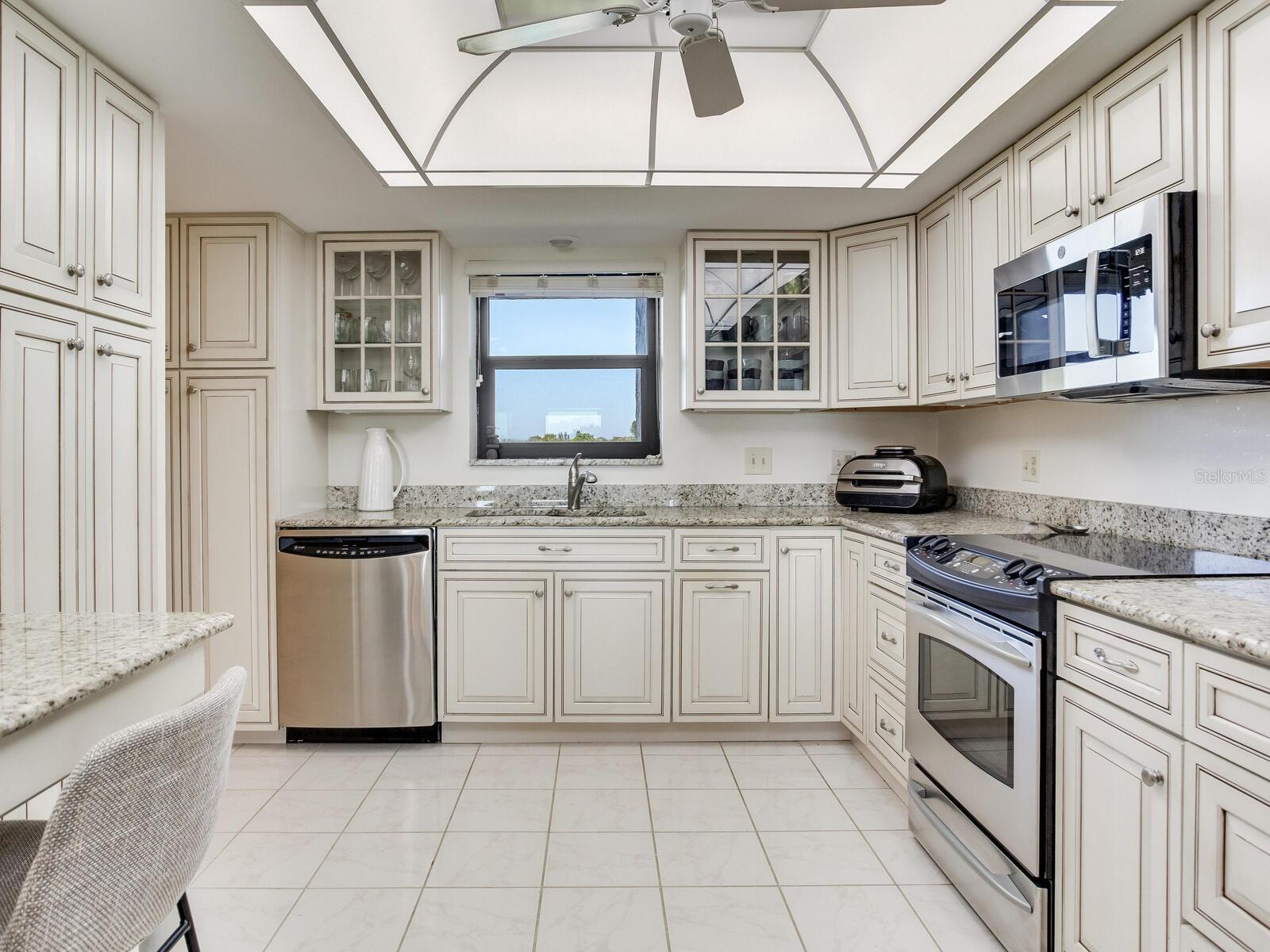 Image 29 of 66 For 502 Florida Avenue 145