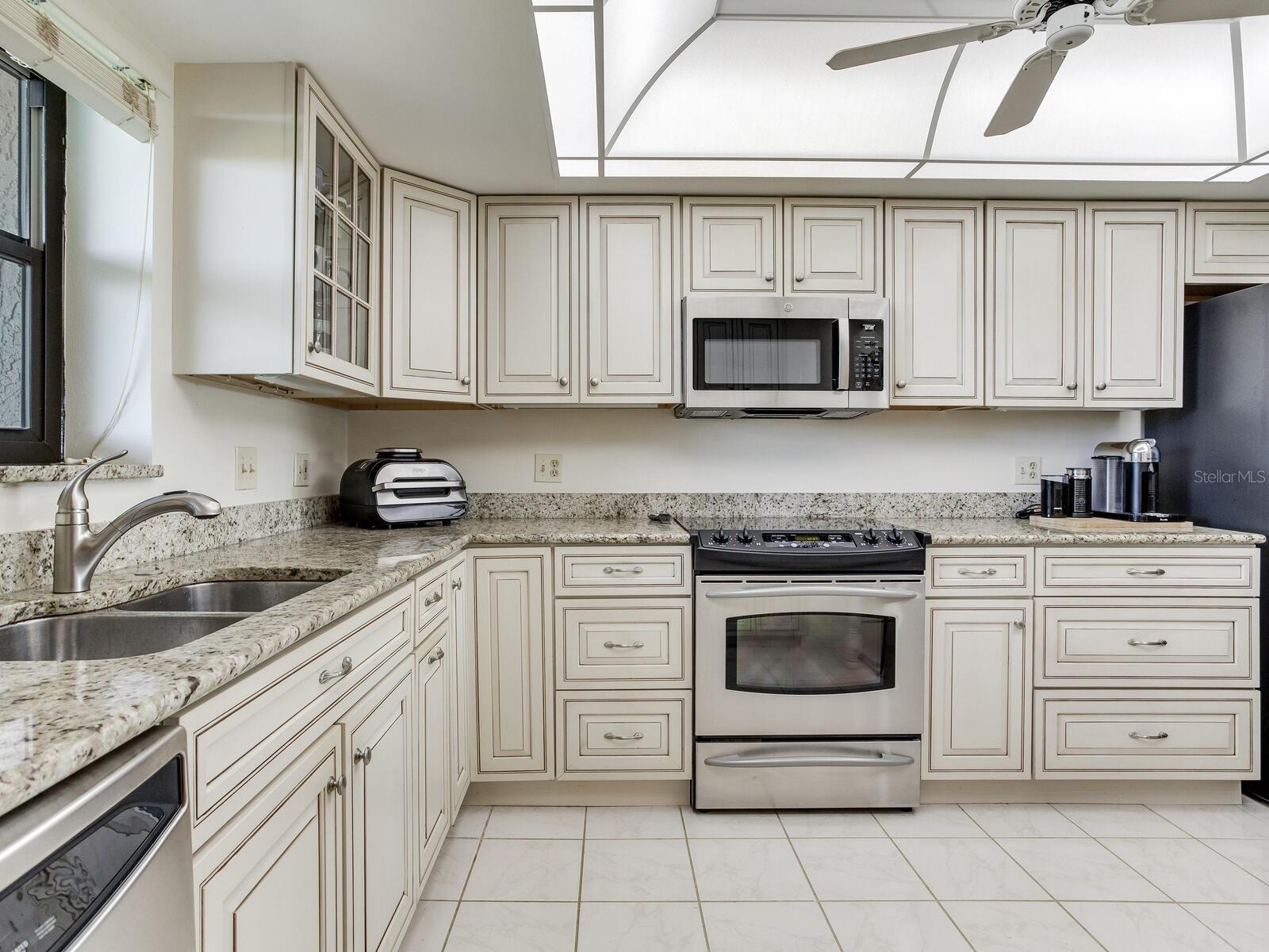 Image 31 of 66 For 502 Florida Avenue 145