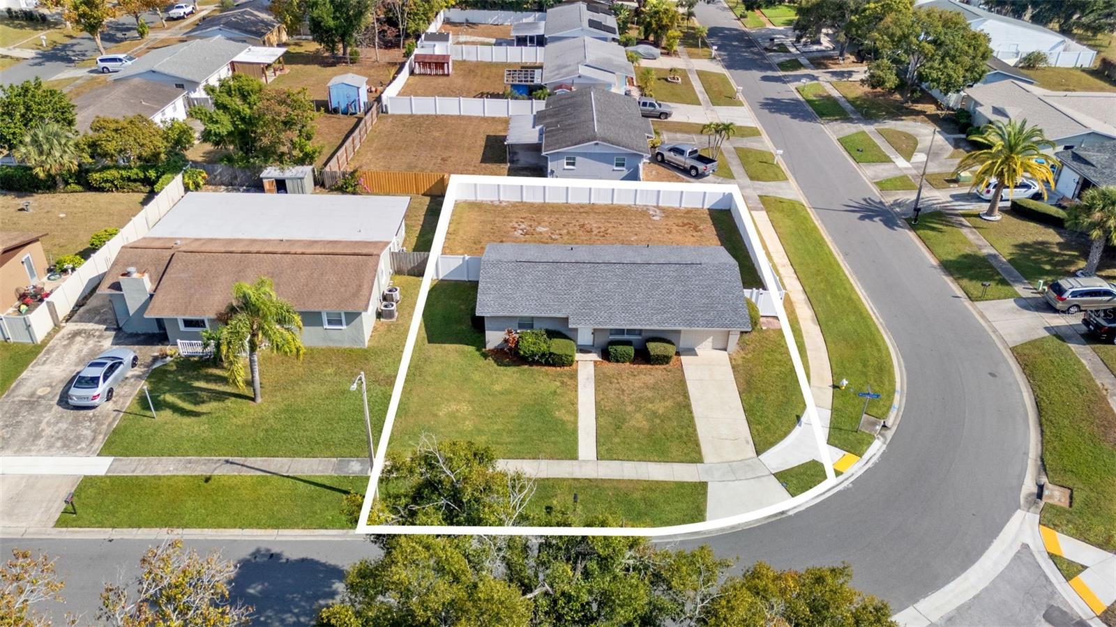 Image 15 of 21 For 9453 Golden Grove Street