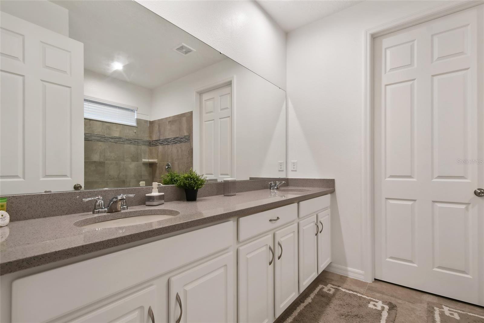 Image 20 of 48 For 8931 Amelia Downs Trail