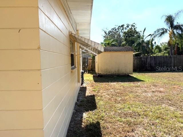 Image 20 of 21 For 406 Country Club Drive