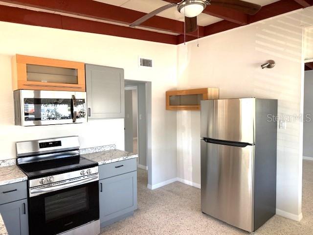 Image 5 of 21 For 406 Country Club Drive